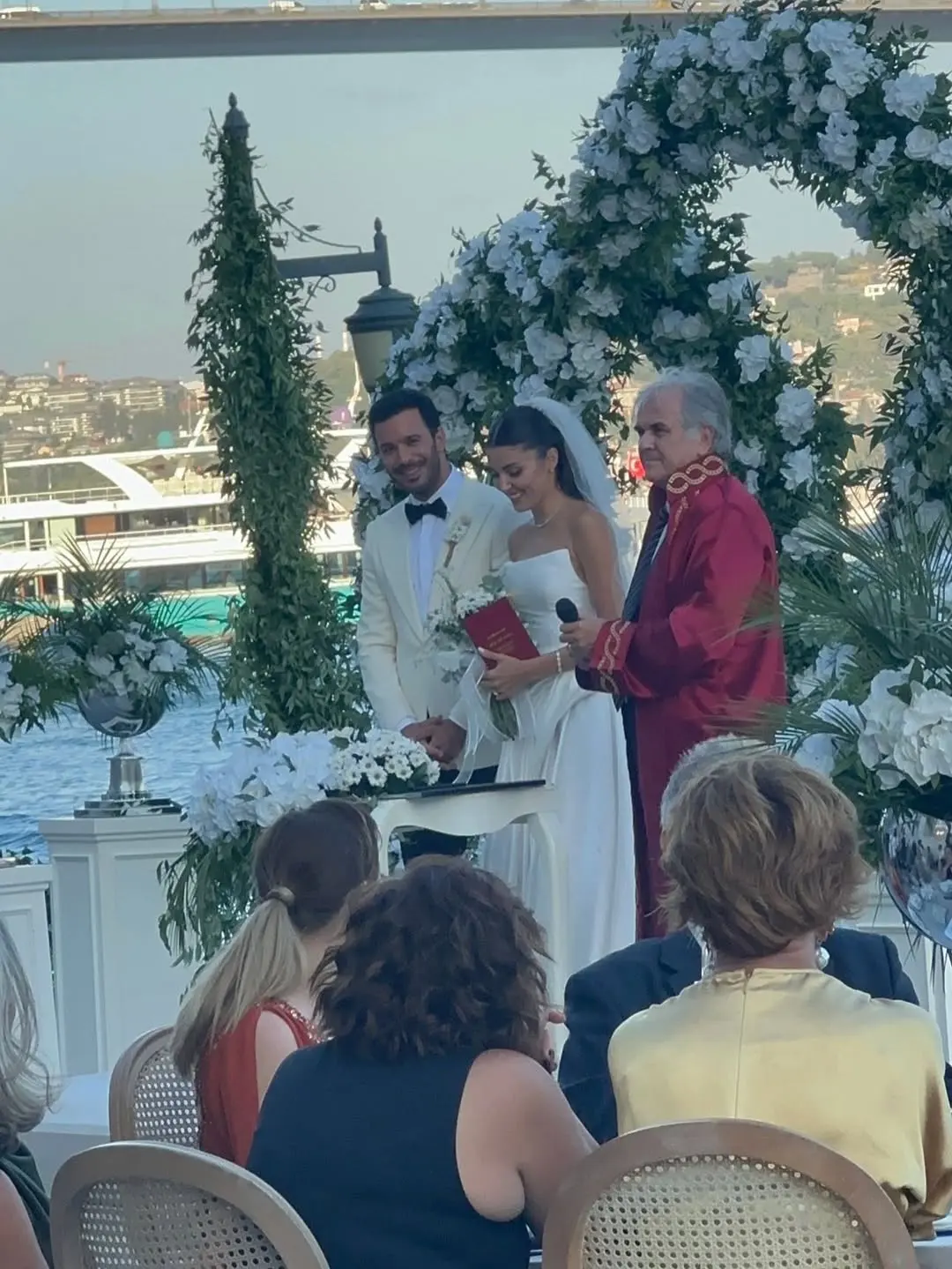 Hande-Erçel-Barış Arduç5