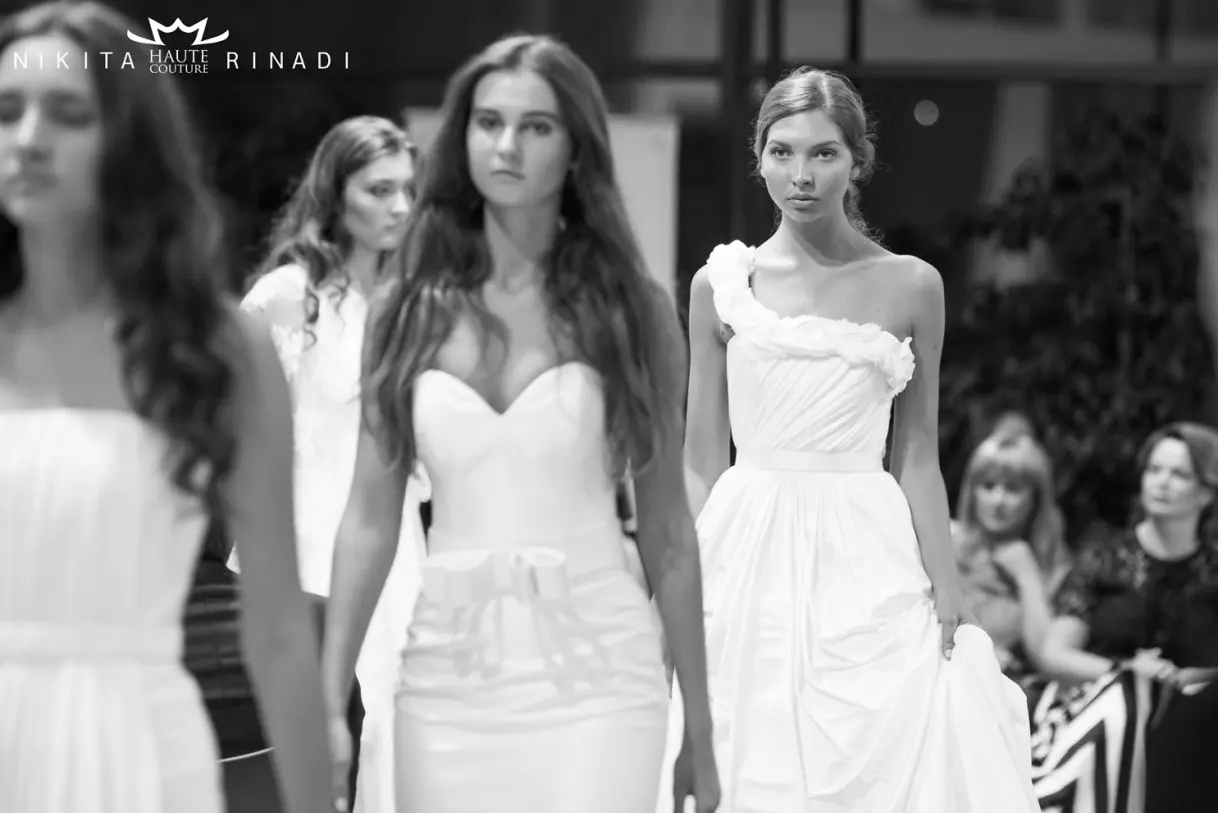  Nikita Rinadi Haute Couture, Din Inima Chisinau Fashion Night   Nikita Rinadi Haute Couture, Din Inima Chisinau Fashion Night   Nikita Rinadi Haute Couture, Din Inima Chisinau Fashion Night   Nikita Rinadi Haute Couture, Din Inima Chisinau Fashion Night