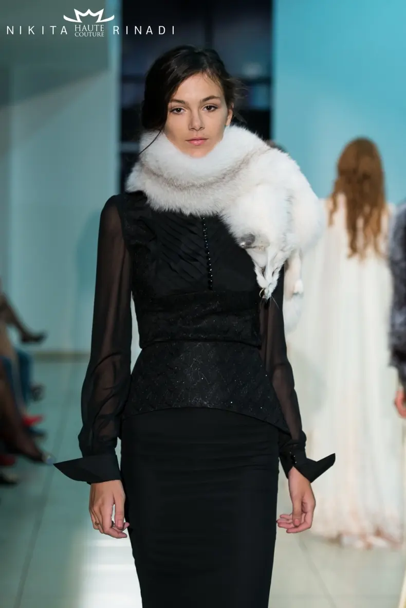  Nikita Rinadi Haute Couture, Din Inima Chisinau Fashion Night