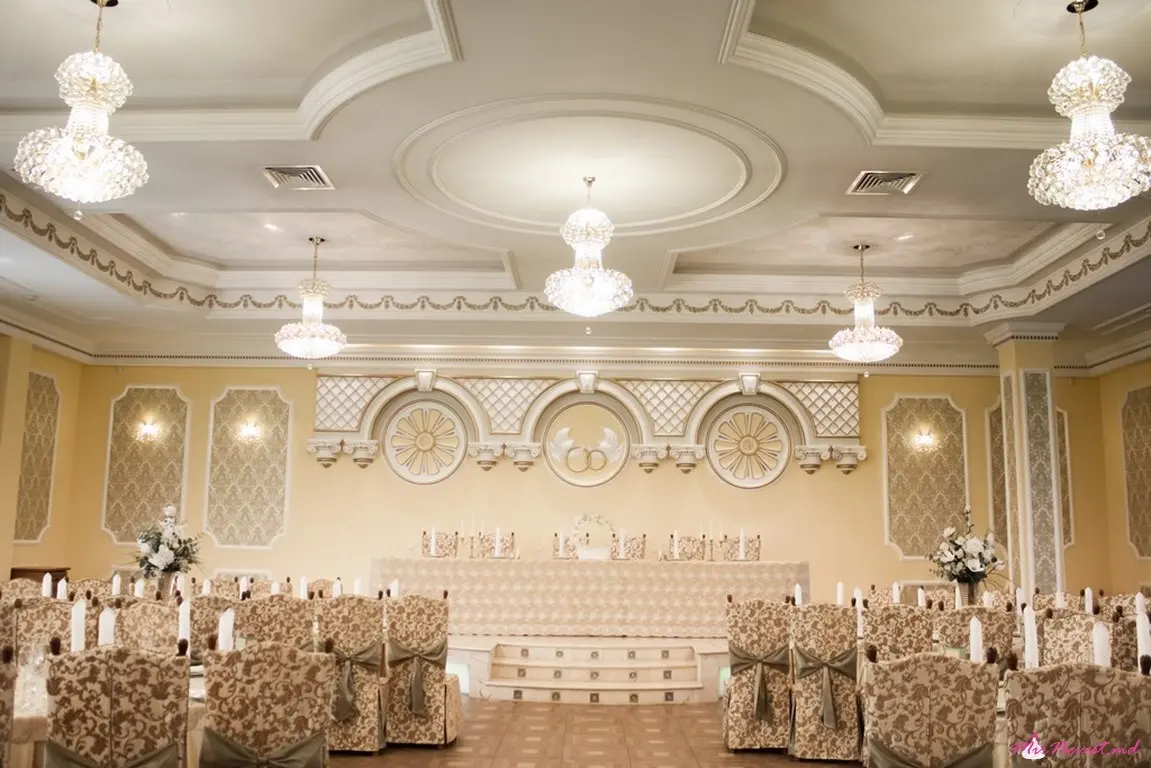 Банкетный зал Oliva Hall, ресторан MajestiC