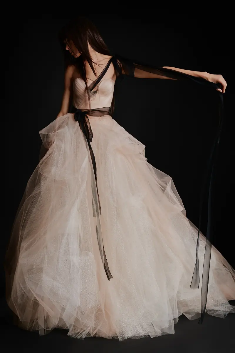 vera-wang-2021-colectie-de-nunta-15